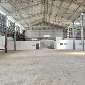 cho thuê xưởng 900m2 pccc tự động, giá chỉ 99tr/tháng tại linh xuân