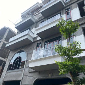 bán nhà giao lưu hồng bàng midtown 57,97m² giá chỉ 5.3tỷ bàn giao thô