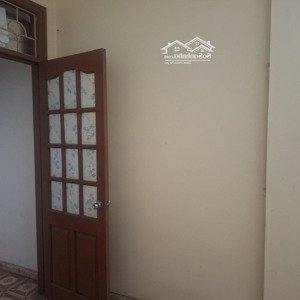 cho thuê phòng trọ tầng 3 nhà tập thể đường nguyễn khuyến
