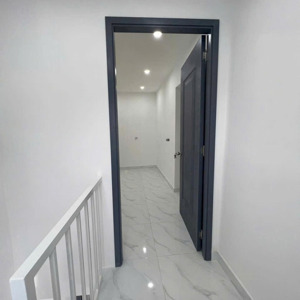 bán nhà 3 lầu nở hậu hẻm âu dương lân vị trí trung tâm cho thuê ra dòng tiền ngay