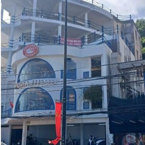 Cho Thuê Nhà Mặt Phố Nguyên Căn View Biển Bãi Giữa Vũng Tàu