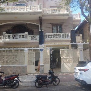 cho thuê mặt bằng kinh doanh r6 thái văn lung, vũng tàu gần bãi sau