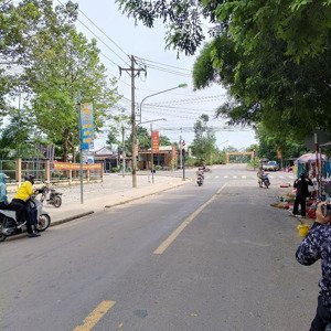 đất thị xã chơn thành,sát quốc lộ 14 chỉ 440tr