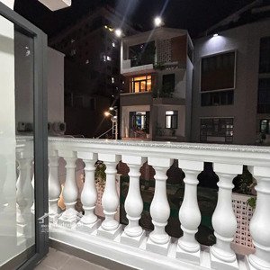 full nội thất mới 100% cho thuê nhà nguyên căn quận 2 đường nguyễn tư nghiêm