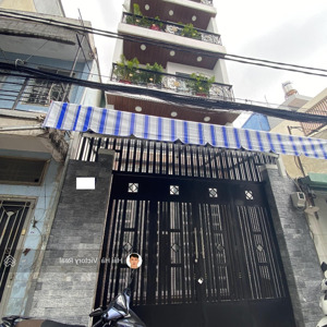bán nhà đẹp 5 tầng đường nguyễn hồng đào, khu bàu cát _ dt: 4 x 16.5m _ nhà mới vào ở ngay, hẻm 8m