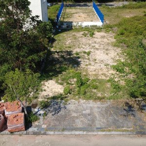 Bán Lô đất Kẹp Cống Thuộc Khu Golden Hills Vị Trí đẹp Sát Trường Học Giá Tốt