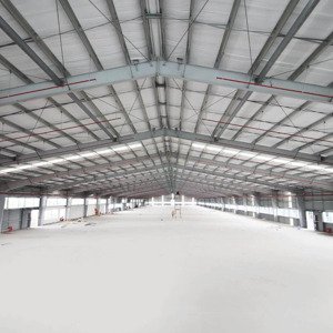 Cho Thuê Kho Xưởng 7700m2, Giá Tốt, Pccc Tự động Tại Kcn Cần đước, Long An