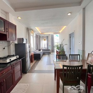 cho thuê căn hộ penthouse 2 phòng ngủ full view siêu thoáng ngay nhà thờ tân định, full nội thất
