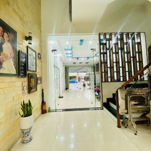 nhà 4 tầng kiên cố mặt tiền kinh doanh đắc địa phan đăng lưu