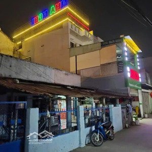 Thanh Lý Khách Sạn 3 Lầu Sát Ql 1. Có Hợp đồng Thuê Hơn 4 Năm.thu Nhập ổn định 20 Tr/tháng