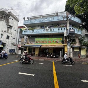 mặt tiền trường sa - ngang khủng 17m - căn góc 2 mặt - vừa ở vừa cho thuê 30tr/tháng - giá 29 tỷ
