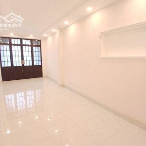 gấp bán nhà đất giá rẻ, mặt tiền phường tân định (quận 1) tphcm , khu kinh doanh giá tốt
