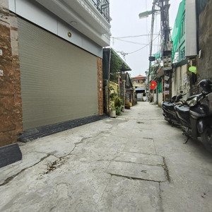 Bán Nhà Trung Tâm Ngũ Hiệp Thanh Trì Diện Tích 50 Mét 5 Tầng ôtô Vào Nhà Ngõ Thông ôtô