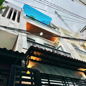 chính chủ về quê bán gấp căn cách mạng tháng tám, phường 11, quận 3, 56m2 giá 3tỷ300tr