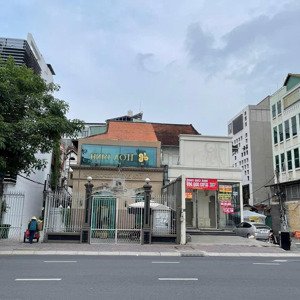 bán nhà siêu khan hiếm mặt tiền nguyễn chí thanh - dt: 18 x 40m - 2 tầng - giá bán 75 tỷ tl
