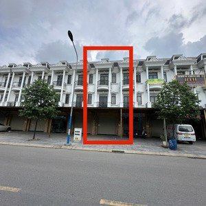 bán nhà phố royal tower - 1 trệt 2 lầu, 69m2, nhà mới 100%, sổ hồng riêng.p tân đông hiệp, giá 4,6