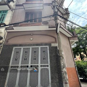 cho thuê căn liền kề góc 100m2 - 3 tầng tại c8 nguyễn cảnh dị - đại kim - đỗ xe thoải mái - kd đẹp