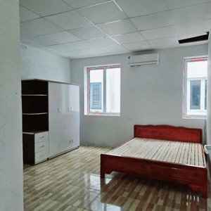 Cho Thuê Phòng Khép Kín Khu đô Thị Việt Hưng. Gía Chỉ Từ 2.4tr / Phòng.