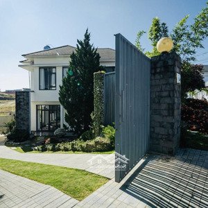 có việc cần bán biệt thự cao cấp - phường 4 - trung tâm tp.đà lạt