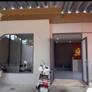 Bán Gấp Nhà Mặt Tiền đường Nguyễn đức Thuận