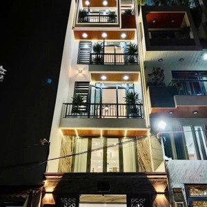 vợ chồng tôi định cư nước ngoài bán nhà đ.hồng lĩnh-p.15-q.10. giá 3tỷ690/96,9m2.đang cho thuê 26tr