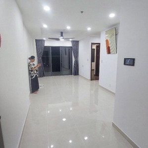 Cho Thuê Căn Hộ Chung Cư Phú đông Sky Garden, 8tr5 Có 2 Máy Lạnh