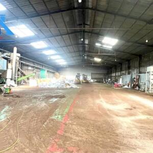Cho thuê nhà xưởng 5000m2 giá tốt chỉ 210 triệu. Trảng Bom-Đồng Nai