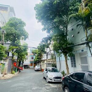 Đường 8m, Nhà đẹp Full nội thất ở ngay đường Nguyễn Hồng Đào _ DT: 4x17m [CN: 68m2]. Chỉ 11.5 tỷ