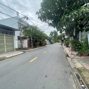 Lô đất đẹp MT Tân Hiệp 14 ,Tân Hiệp,Hóc Môn DT 1000m2 . Giá chỉ 26 tỉ (TL)