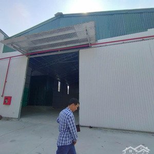 cho thuê kho đường kim giang, thanh trì. dt 1000m2, cao 7m, dựng mới 100% chưa sử dụng. giá 100k/m2