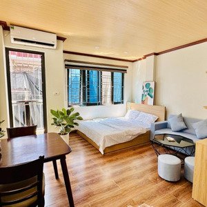 Cho Thuê Phòng - 40m2 - Mới Tinh - Full Nội Thất - Có Ban Công - 569 Lạc Long Quân - Tây Hồ