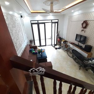 bán nhà tuyến 2 ngô gia tự 56.4m2 full nội thất, ngõ thông, ô tô, sân cổng riêng