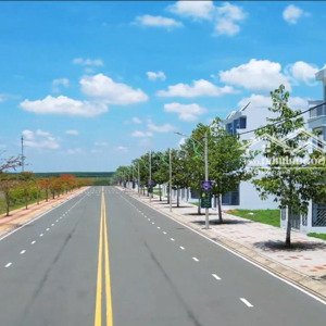 Bán Nhà Riêng Tại đồng Xoài, Bình Phước, Giá Tốt 2,9 Tỷ, 130m2, đang Cho Thuê 25tr/th, Sỗ Sẵn