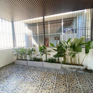 Cho Thuê Nhà 4 Tầng Kinh Dương Vương, Hòa Minh, Liên Chiểu đoạn Kd Sầm Uất Nhất Gần Biển, 17 Tr/th