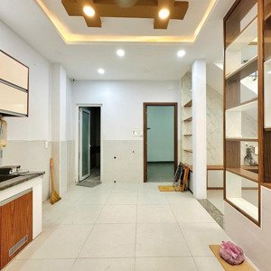 căn góc 2 mặt tiền hẻm cmt8, quận 3 nở hậu tài lộc, giá tốt chỉ 6.5 tỷ tl. liên hệ 