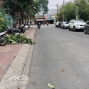 Cho Thuê đất Mặt Tiền Phan đình Giót 346 M2 Thổ Cư 260 M2