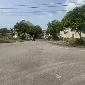 Bán đất Mặt Tiền đường Ngay đăng Công Trứ Và Nguyễn Nghiêm, Bên Cạnh Trường Song Ngữ Quốc Tế