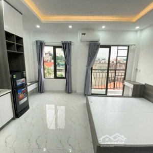 toà nhà 6p mới xây ban công thoáng, máy giặt riêng, đh nguyễn tất thành