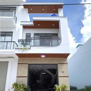 Nhà Mới 1 Lầu Kdc Hiện Hữu, đường đt835b, Phước Lý, Cần Giuộc 90m2 Ra Ql1a Về Tphcm 5p