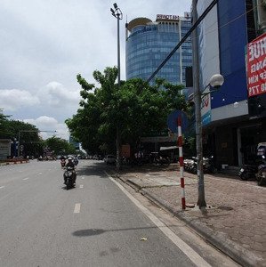 bán nhà 4 tầng mặt phố trạm trôi ql32 sổ 55,2m2 vỉa hè 5m kinh doanh