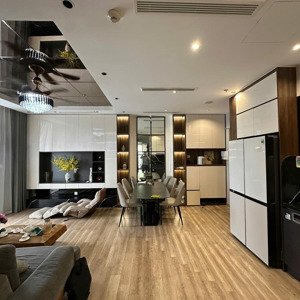 chính chủ bán căn hộ góc 95m toà sol forest ecopark 2pn 2wc nội thất luxury liên hệ 
