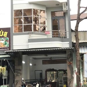 Cho thuê nhà mặt tiền đường đồng văn cống gần trần quang diệu giá 14 triệu