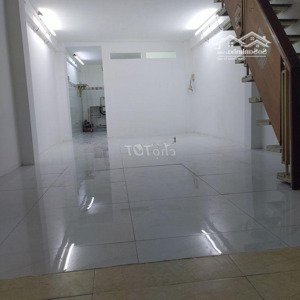 nhà nguyên căn trung tâm quận 4, phường 4. dtsd 97 m2. giấy tờ chính chủ