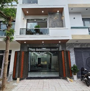 Nhà Hoàn Công: 4.2tỷ, Nhà Ngang 5m Có Sân ô Tô Mẫu Siêu Hiện đại Gần Vòng Xoay An Phú, Tp. Thuận An
