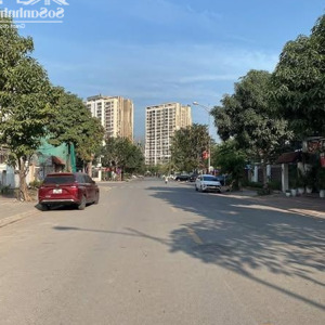 Chủ Gửi Bán Biệt Thự Kđt Việt Hưng Hàng F0, Dt: 245m2, Mt: 14.35m, Giá Chào 62.5 Tỷ