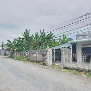 Bán nhà cặp sông cái răng bé nhà ngang rộng 9m dài 21m giá 2,1 tỷ