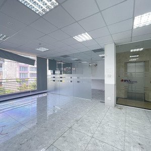 văn phòng him lam kênh tẻ 150m2 cho thuê giá 35tr/th