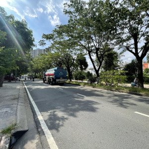 Cho Thuê Nhà Mt đường Chính Hoàng Quốc Việt, Quận 7. Dt: 6 X 22m, Giá 35 Tr/tháng