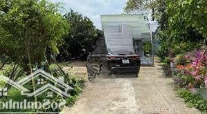 Nhà Vườn Nghỉ Dưỡng Cạnh Long Khánh Diện Tích Khủng 4000m2, Có Sẵn 300m2 Thổ Cư Pháp Lý Rõ Ràng