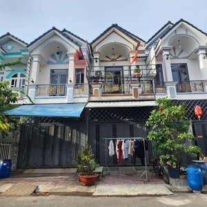 Nhà Rẻ Hoàn Công: 3 Tỷ 300, 60m2 Nhà 1 Trệt 1 Lầu Kdc Phú Hồng Thịnh, Tp. Thuận An